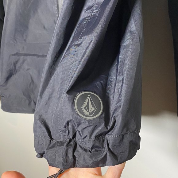 Volcom Rain Jacket - Picture 10 of 14